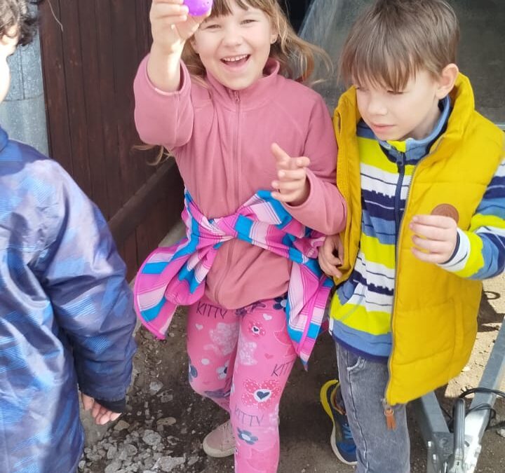 Hledání velikonočního pokladu